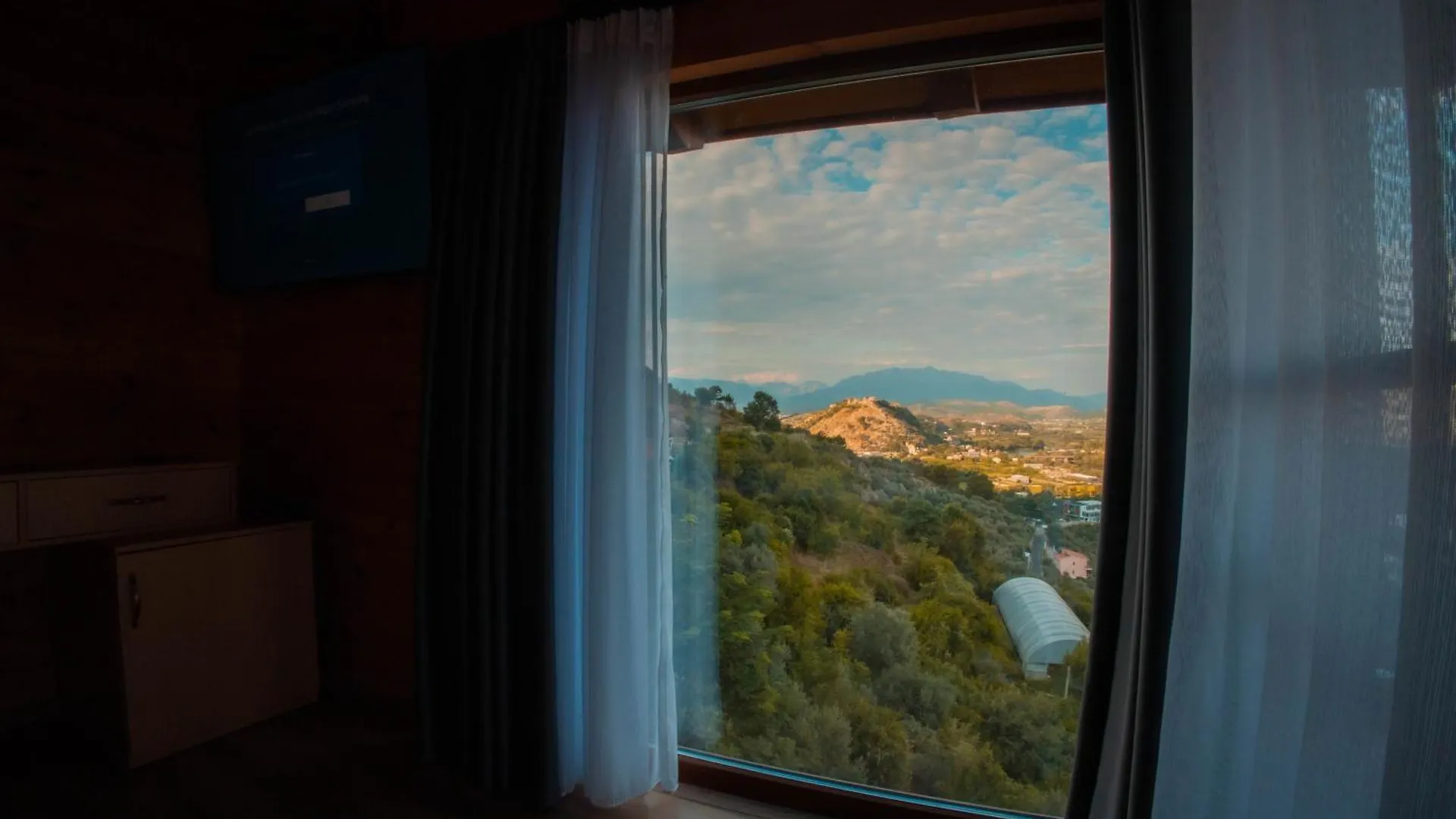 Hotel Shpija E Gjyshit Canaj ألبانيا
