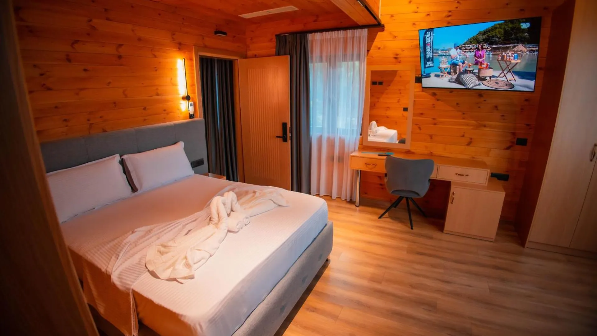 Hotel Shpija E Gjyshit Canaj