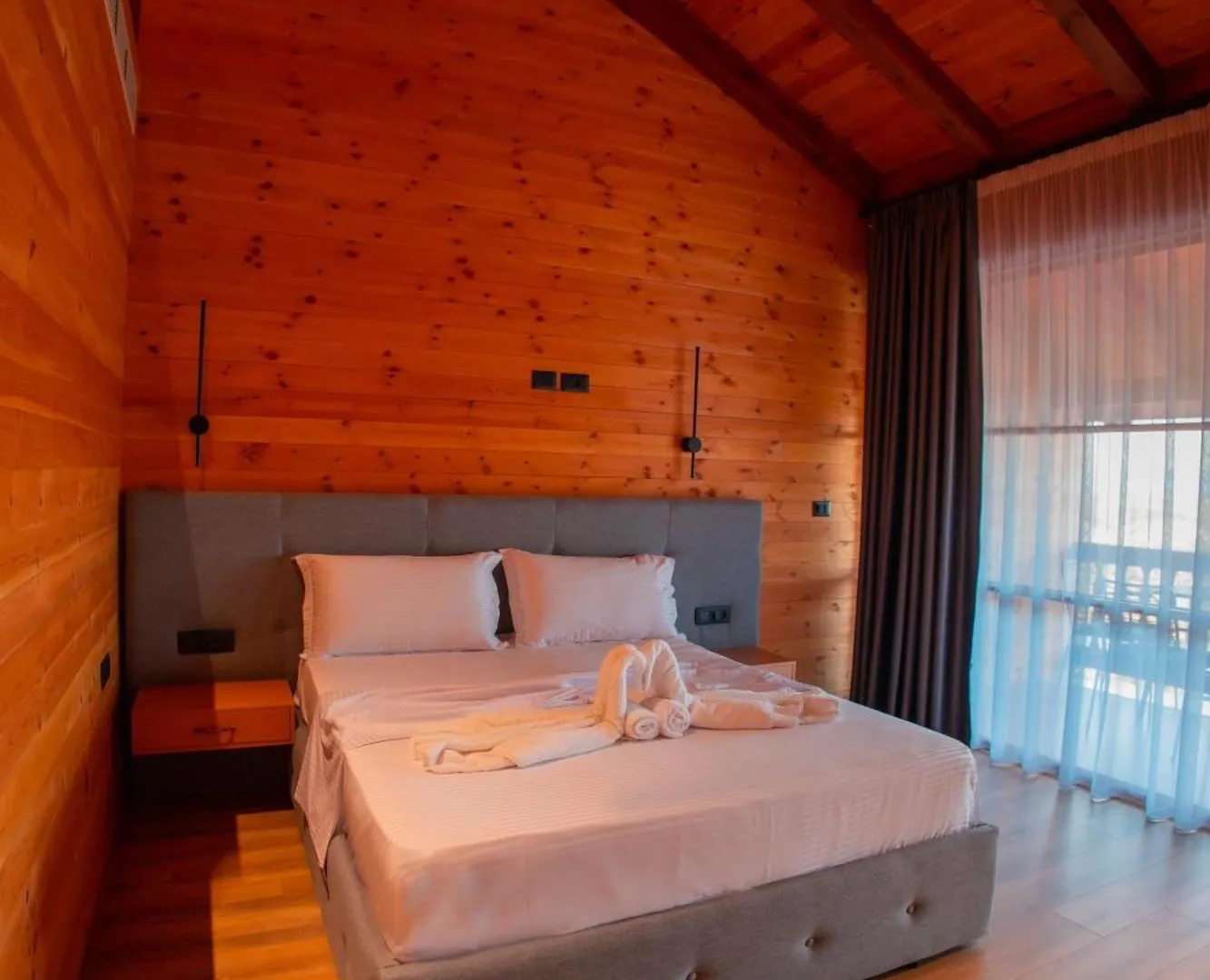 Hotel Shpija E Gjyshit Canaj ألبانيا