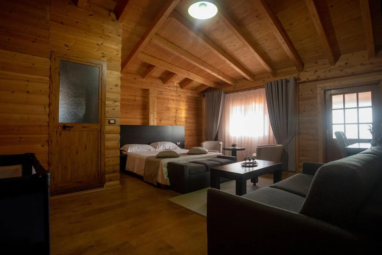 Hotel Shpija E Gjyshit Canaj