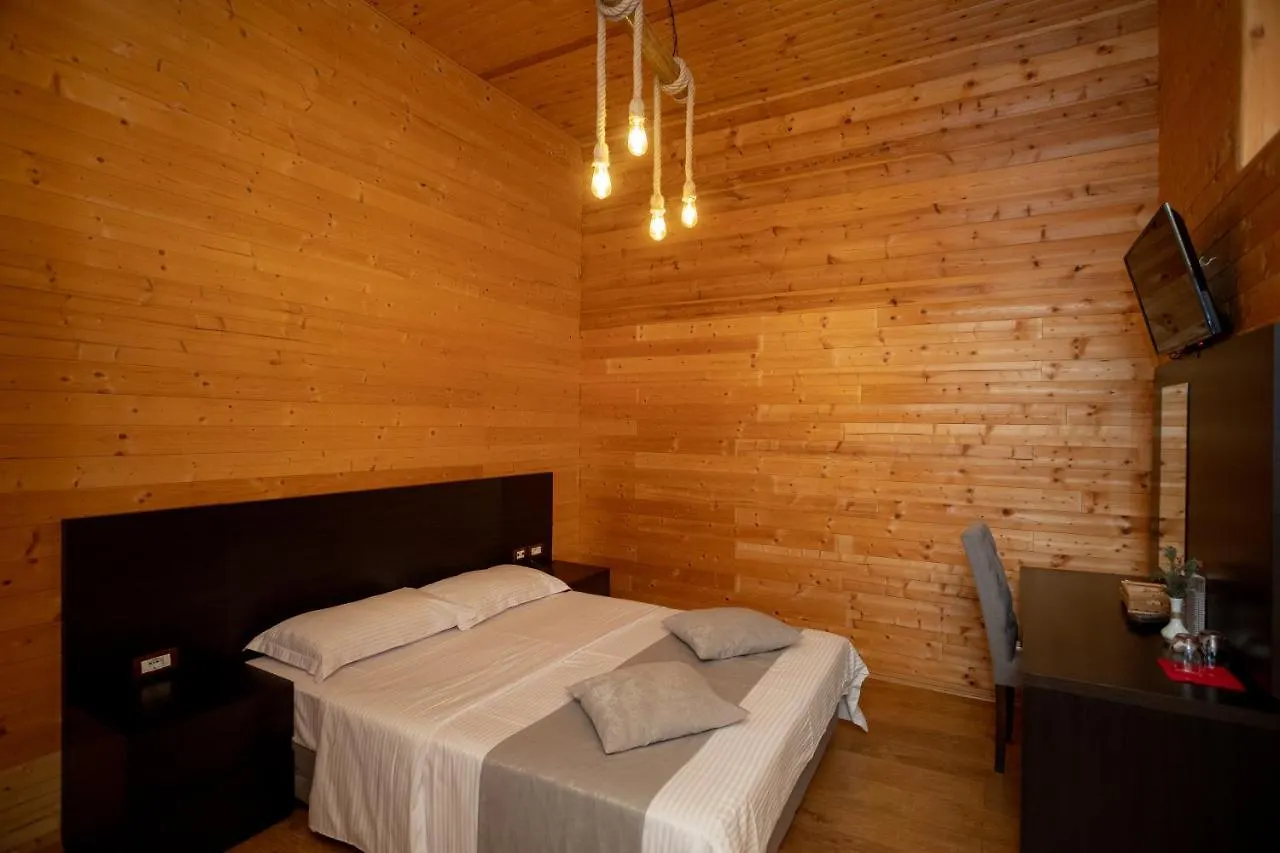 Hotel Shpija E Gjyshit Canaj