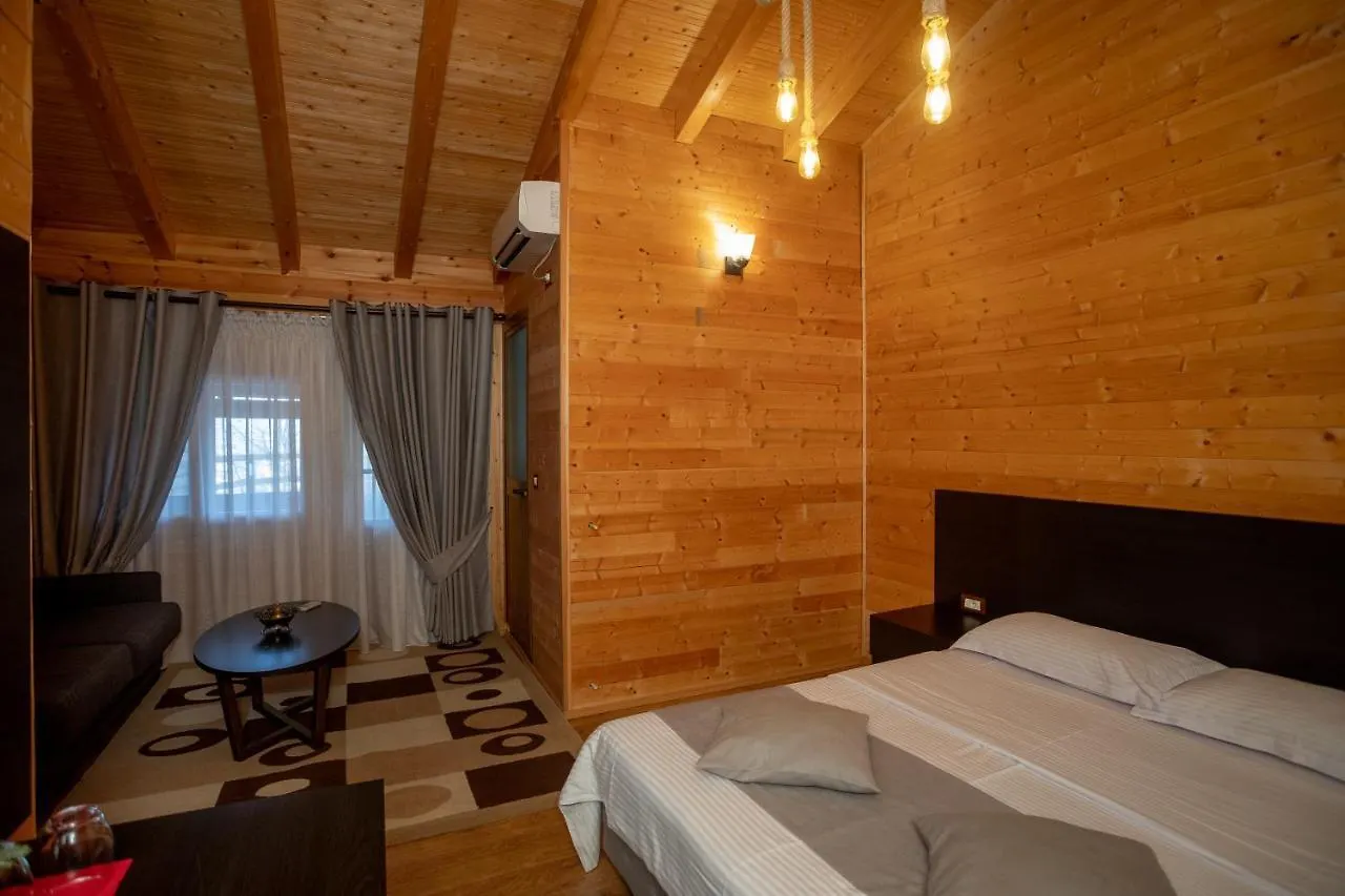 Hotel Shpija E Gjyshit Canaj