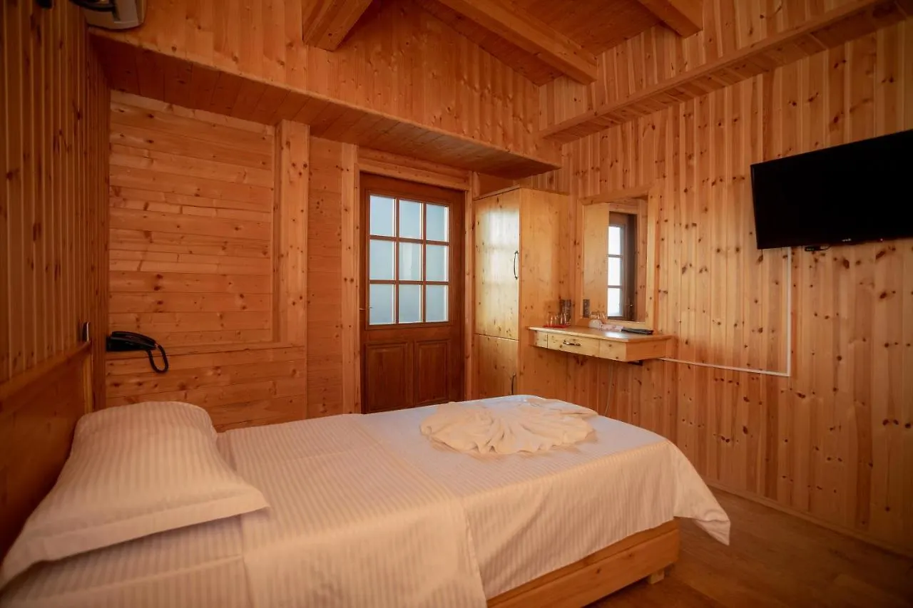 Hotel Shpija E Gjyshit Canaj