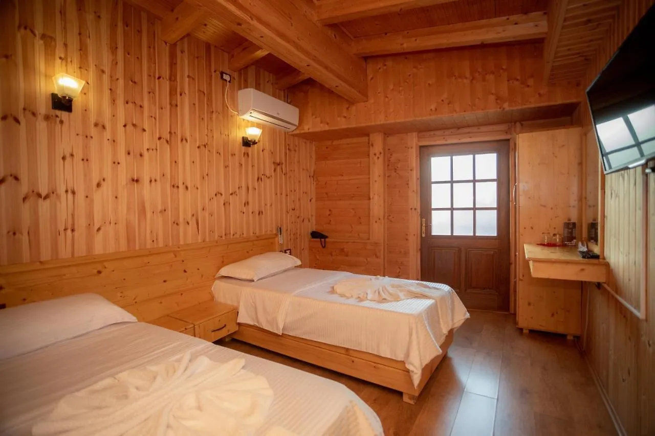 Hotel Shpija E Gjyshit Canaj