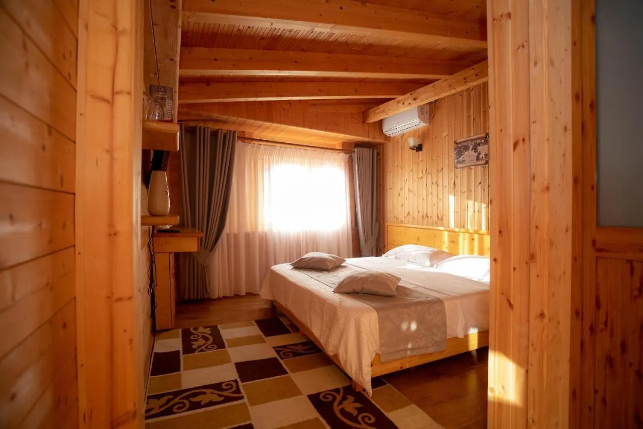 Hotel Shpija E Gjyshit Canaj